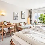 Promenade 003 By Interhome Arosa